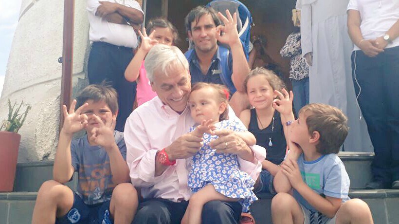 Piñera se encomendó a la Virgen del Cerro San Cristóbal ad portas de la segunda vuelta presidencial