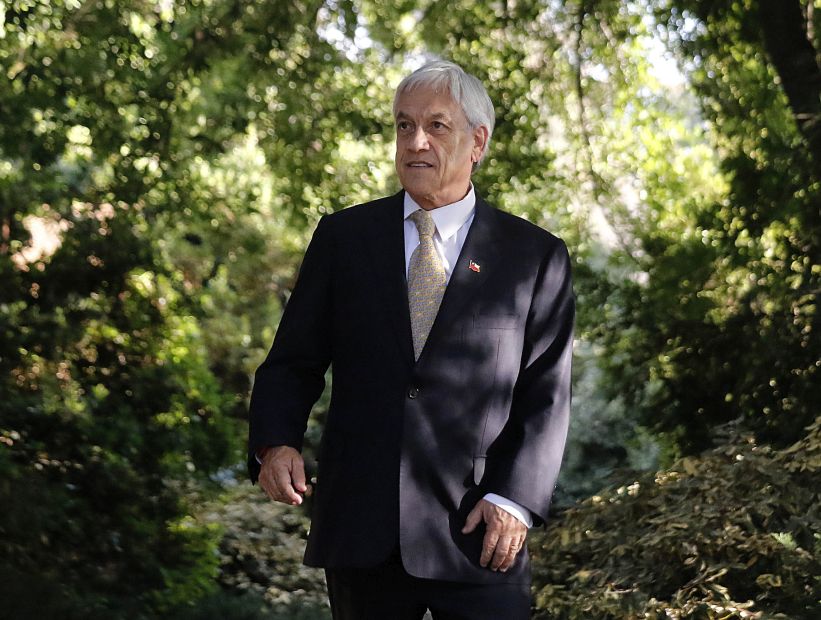 Piñera seguirá con las reuniones protocolares: mañana recibirá al ministro de Hacienda