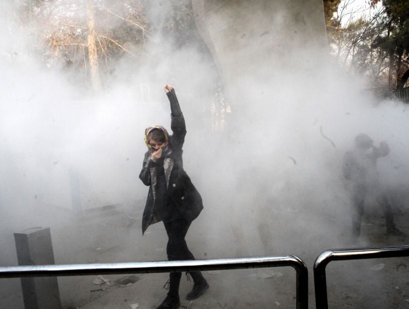 Irán: las protestas continúan con 11 muertos y 300 detenidos