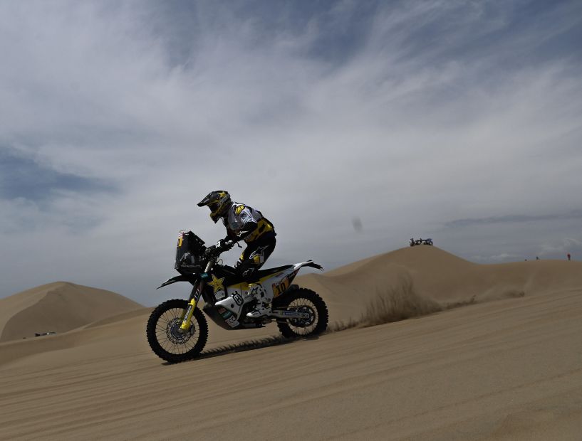 Motos: Pablo Quintanilla bajó al quinto lugar de la general en el Dakar 2018