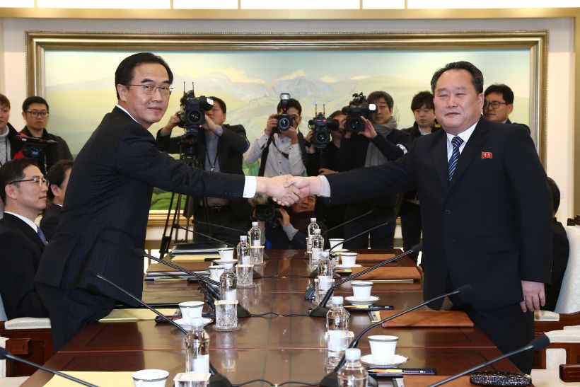 Las dos Coreas iniciaron su primera reunión en más de dos años