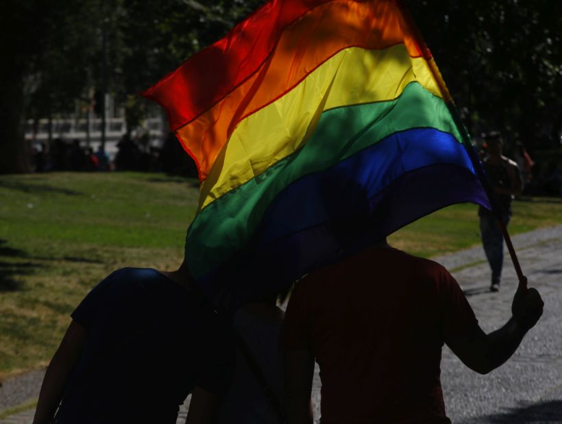 El Movilh convocó a manifestarse contra la homofobia de la Iglesia Católica