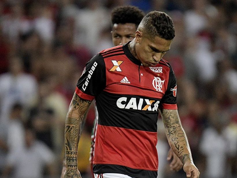 El Flamengo suspendió el contrato de Guerrero hasta recuperar la condición para jugar