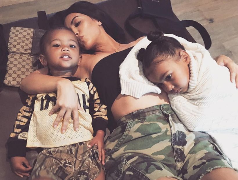 Le ofrecen millones de dólares a Kim Kardashian para que venda una foto de su tercer bebé