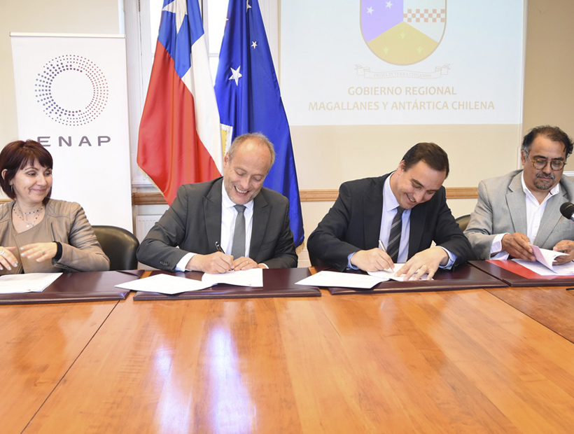 Gobierno Regional concreta apoyo a ENAP para la construcción del Parque Eólico en Cabo Negro