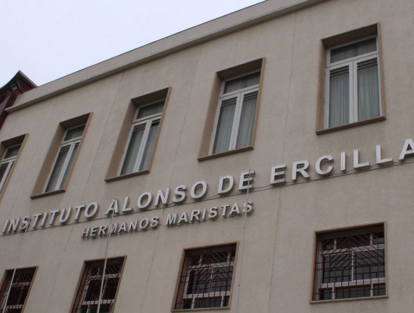 Abusos sexuales en el I. Alonso de Ercilla: designaron a investigador canónico para revisar las denuncias