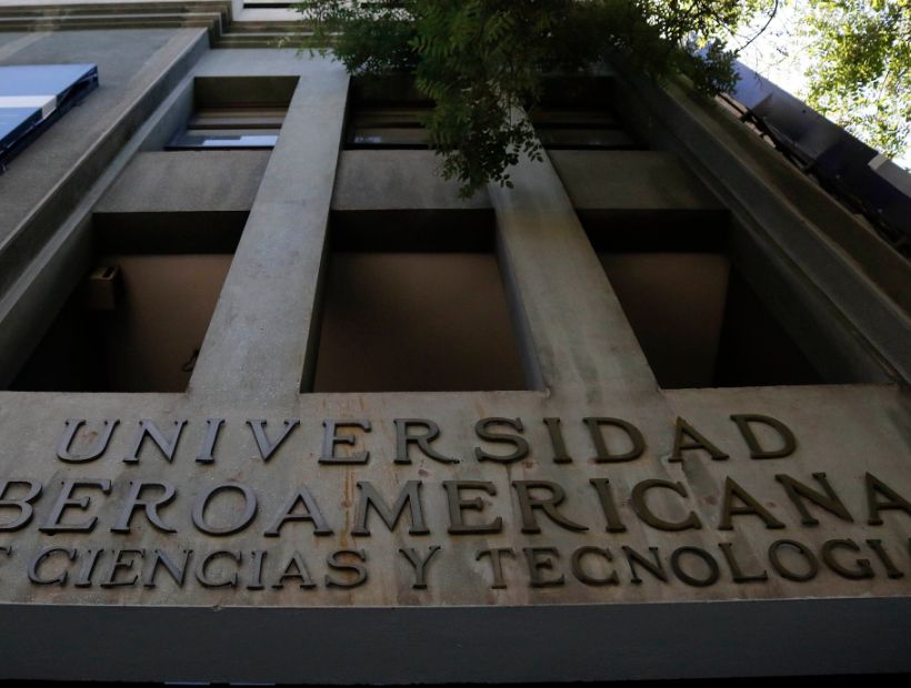 Consejo Nacional de Educación confirmó el cierre definitivo de la Universidad Iberoamericana