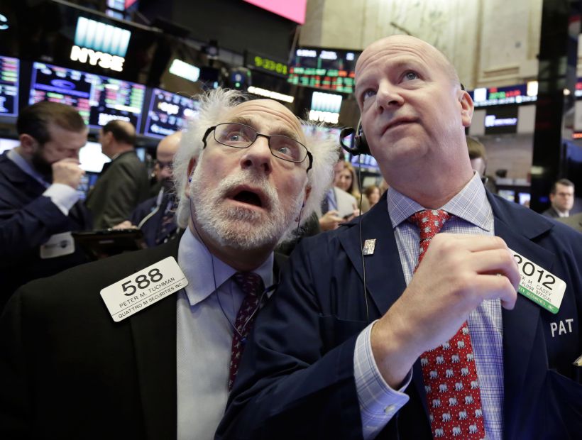 Wall Street cerró con su peor resultado semanal en dos años