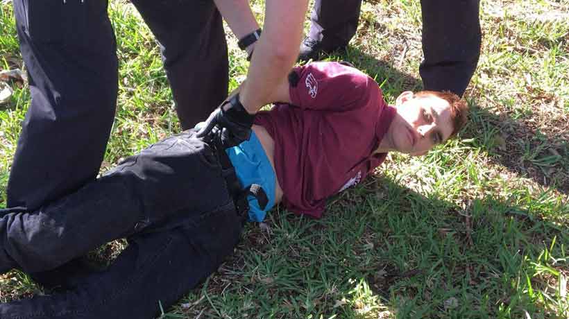 Sospechoso del tiroteo en Florida recibió entrenamiento militar antes de atacar su escuela