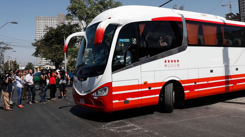 Dueña de empresa de bus que volcó en Mendoza dijo que no tienen obligación de hacer test de drogas a choferes