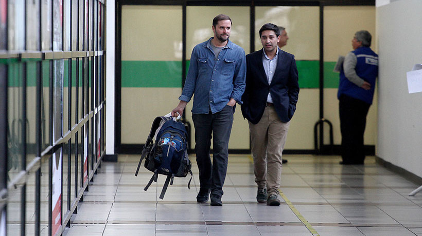Diputados Bellolio y Calisto regresaron a Chile tras no poder participar en actividad en Cuba