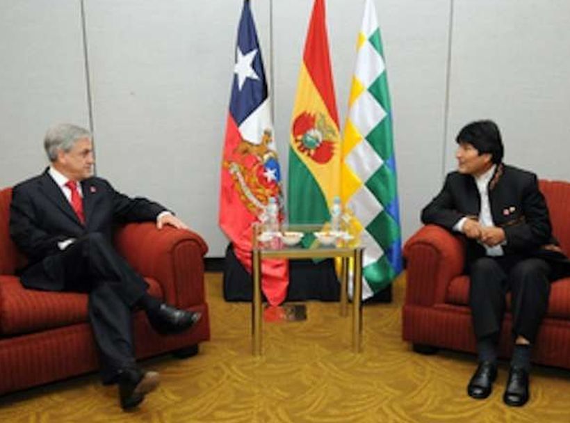 Evo Morales ya está en Chile y felicitó a Sebastián Piñera por Twitter