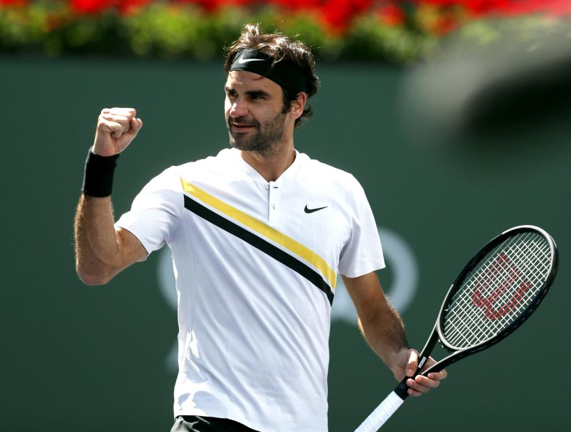 Federer logra difícil victoria ante Coric en semifinales de Indian Wells