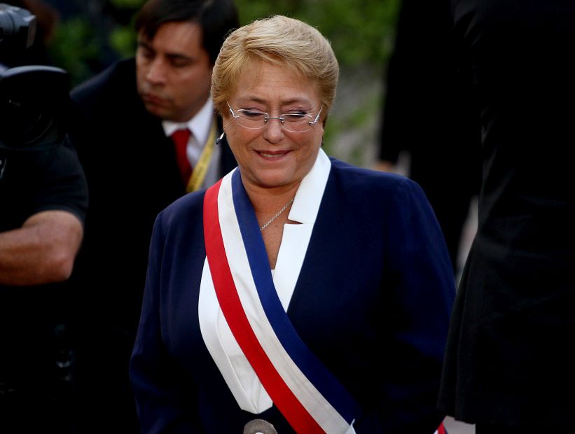 A último momento, Bachelet solicitó al juez Carroza investigar 30 mil casos de tortura