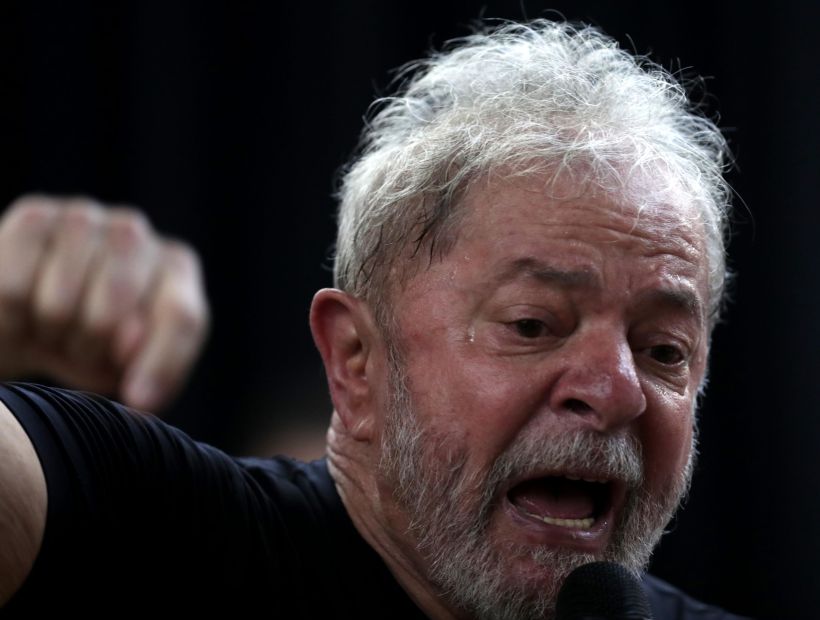 Lula hace campaña a pesar de que podría ir a prisión