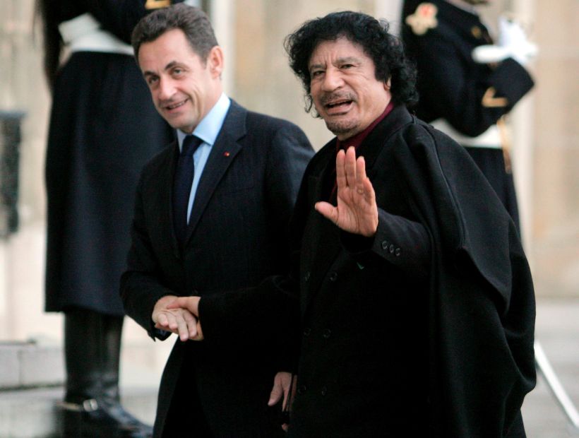 Sarkozy va a juicio por corrupción y tráfico de influencias