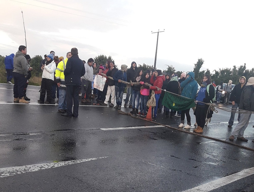 Vecinos De Calbuco Se Tomaron La Ruta 5 Por Falta De Agua Potable 5026