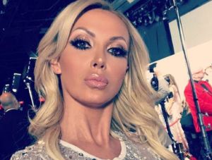 Actriz porno demandó al estudio Brazzers por agresión sexual