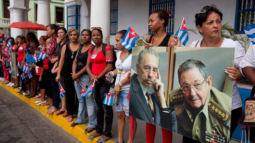 Cuba adelanta un día fecha de transición política