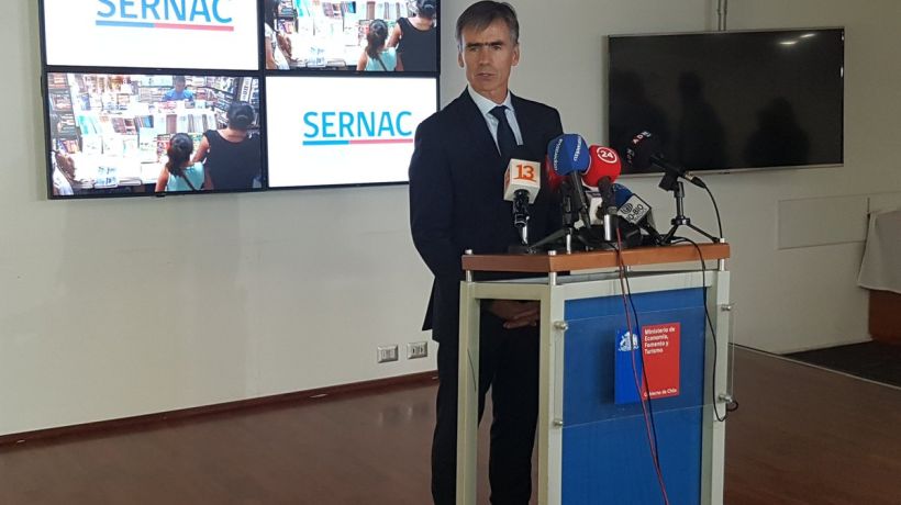 Economía presentó al nuevo director del Sernac