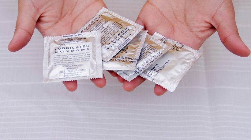 Alza de ETS en Chile ha ido en paralelo con caída en el uso del preservativo