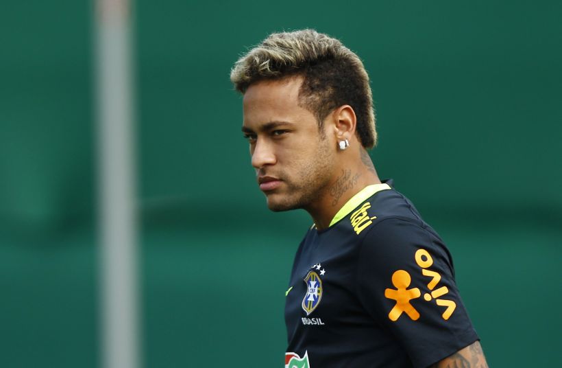 Neymar a Iniesta : 