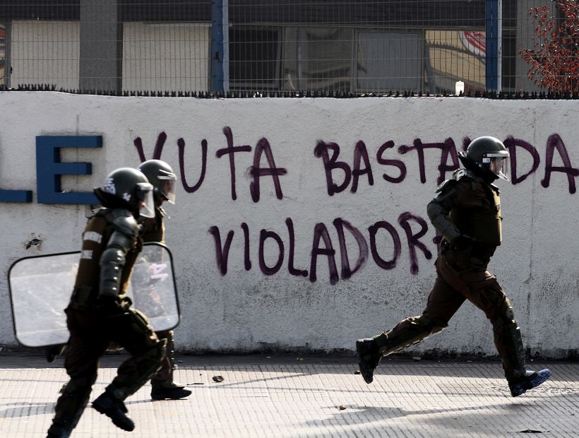 43 detenidos e incidentes menores dejó el Día del Trabajador en Santiago