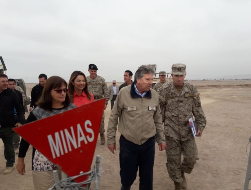 Desarrollo Y Defensa 199 Campos Minados Siembran Las Fronteras De