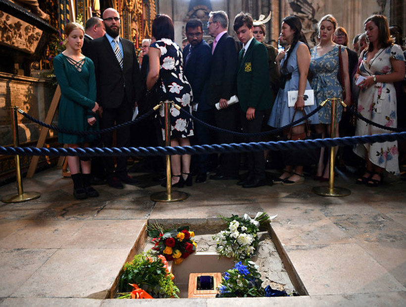 Stephen Hawking fue enterrado en la Abadía de Westminster