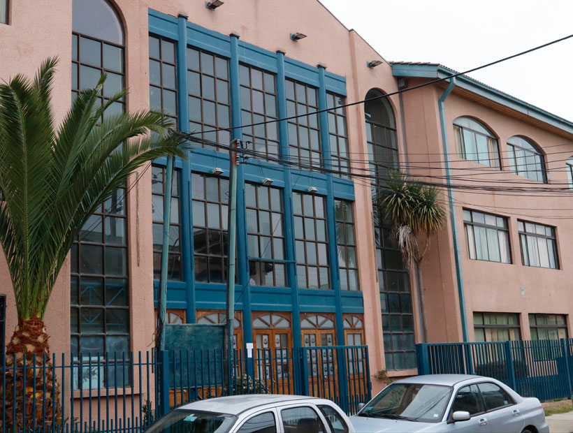 Acusan de abuso sexual a profesor diácono del colegio Liahona de El Belloto Acusan de abuso sexual a profesor diácono del colegio Liahona de El Belloto