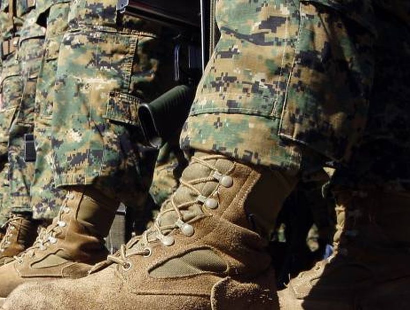 Formalizaron a funcionario del Ejército acusado de comercializar armas en Lo Espejo
