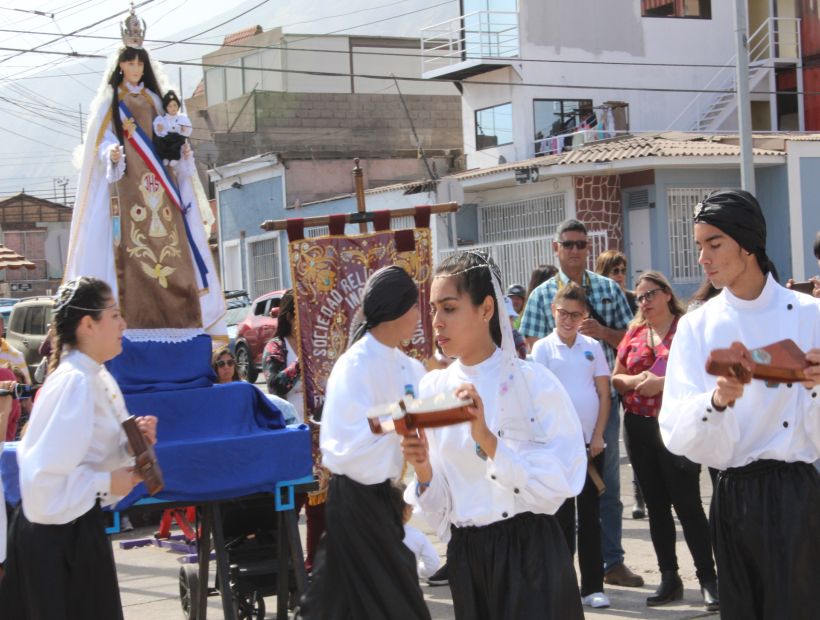 Bailes religiosos de Iquique realizarán la tradicional despedida de pueblo antes de partir a La Tirana