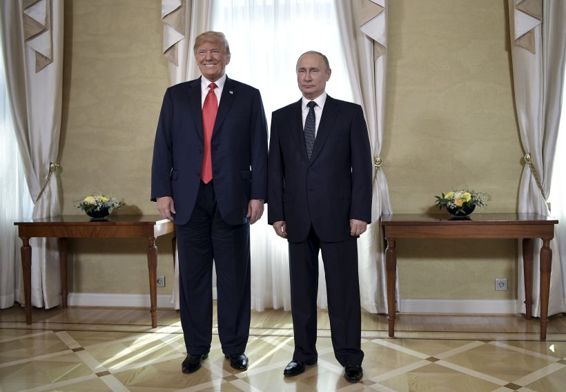 Trump afirmó que reunión con Putin ha sido 