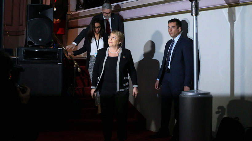 Ex presidenta Bachelet presentará hoy su fundación