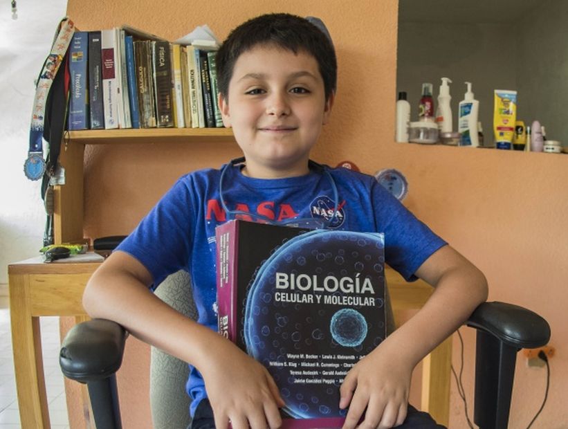 Niño mexicano de 12 años entrará a la universidad