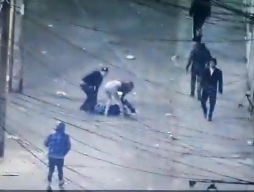 Video La Brutal Golpiza Que Recibió Un Hombre Que Fue Asaltado En Iquique Hay Cuatro Detenidos 