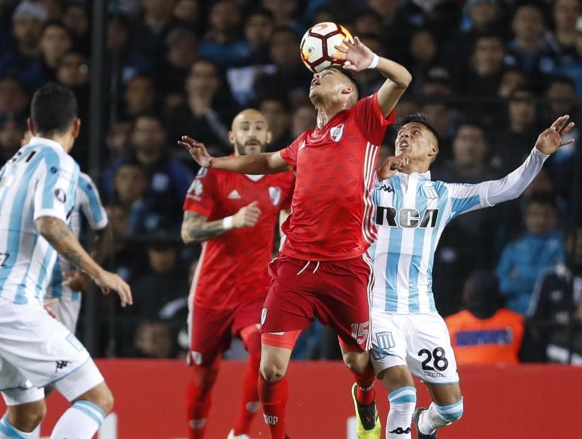 Racing y River Plate empataron sin goles en el inicio de su serie de Copa Libertadores