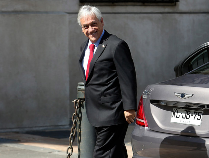 Presidente dijo que "los que reivindican un gobierno no democrático no caben en Chile Vamos"