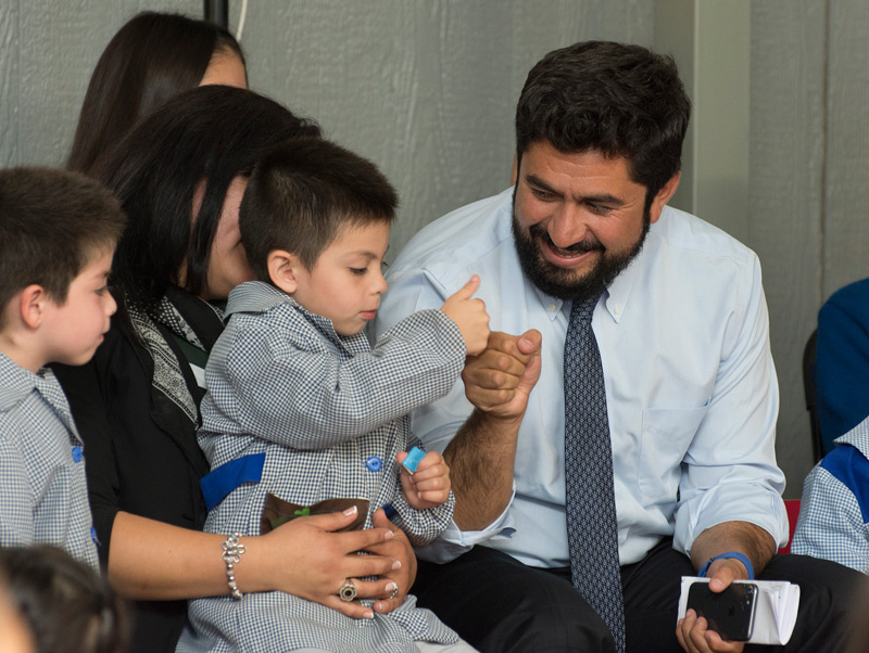 Henry Campos, alcalde: “En Talcahuano los niños son primero”