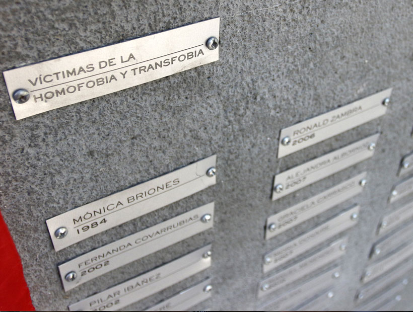 Añaden víctimas de homofobia de 2018 en Memorial por la Diversidad Añaden víctimas de homofobia de 2018 en Memorial por la Diversidad