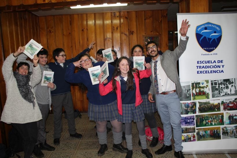 Escuela Proyecto De Futuro De Paillaco Presenta Libro Con Su Historia