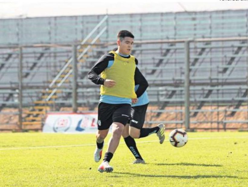 Alex Díaz llegó desde Argentina para reforzar a la sub-19 de Deportes Iquique Alex Díaz llegó desde Argentina para reforzar a la sub-19 de Deportes Iquique