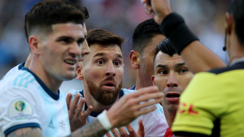 Messi se lanza con todo: "Nosotros no tenemos que ser parte de esta corrupción" Messi se lanza con todo: "Nosotros no tenemos que ser parte de esta corrupción"