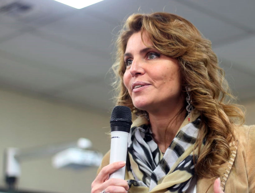 Andrea Molina vuelve a Quillota y confirma rumores electorales: “Me andan pololeando”