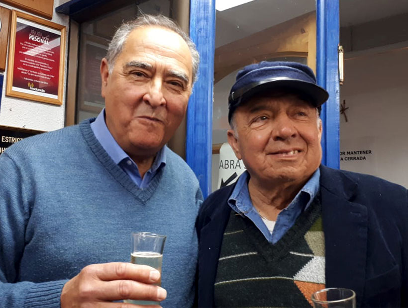 [VIDEO] Ramón 'Moncho' Silva y Alejandro 'Pirulo' Chávez leyeron 'El Festivalazo' en el cumpleaños de la Radio Festival