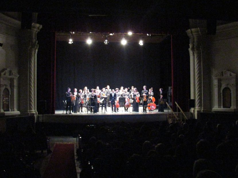 Orquesta De C Mara De Valdivia En Concierto En El Aula Magna Uach