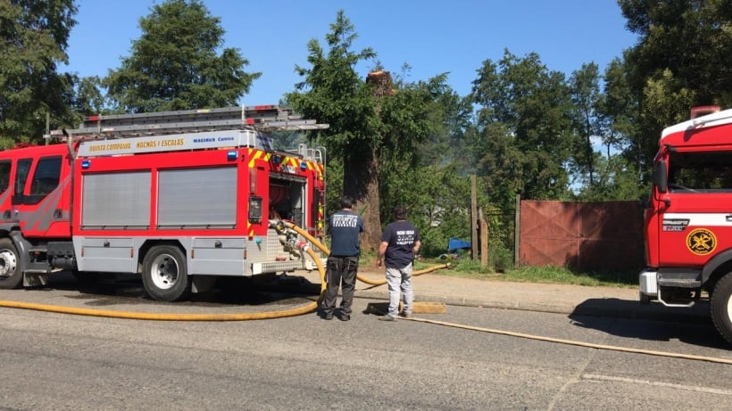 Incendio Afecta A Una Vivienda En Valdivia