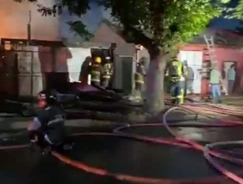 Un Incendio Dejó Un Lesionado Y Dos Casas Afectadas En Los Ángeles