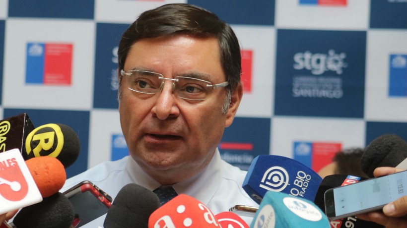 Guevara a personas sin entrada para el duelo de hoy de Colo Colo: “No vengan, porque no se podrán acercar al estadio” Guevara a personas sin entrada para el duelo de hoy de Colo Colo: “No vengan, porque no se podrán acercar al estadio”