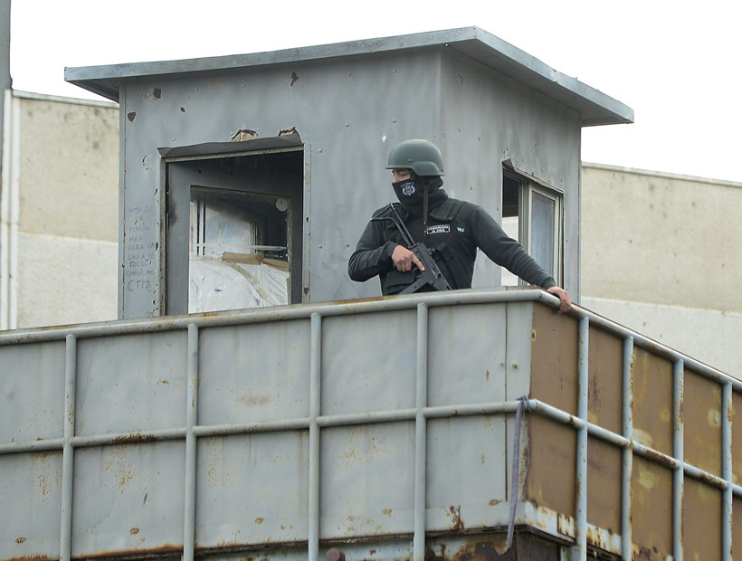 Gendarmería de Valparaíso implementó espacios de aislamiento preventivo por posibles brotes de coronavirus